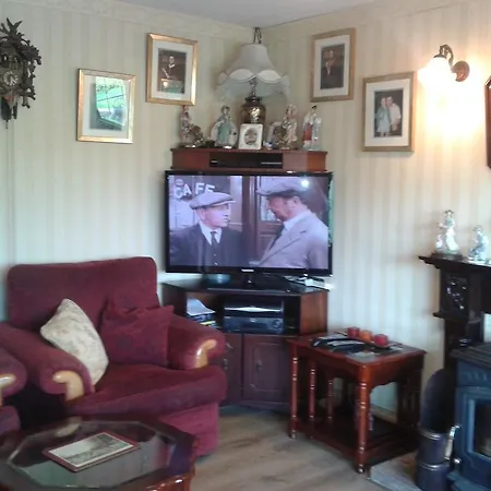 Bed & Breakfast Comeragh View